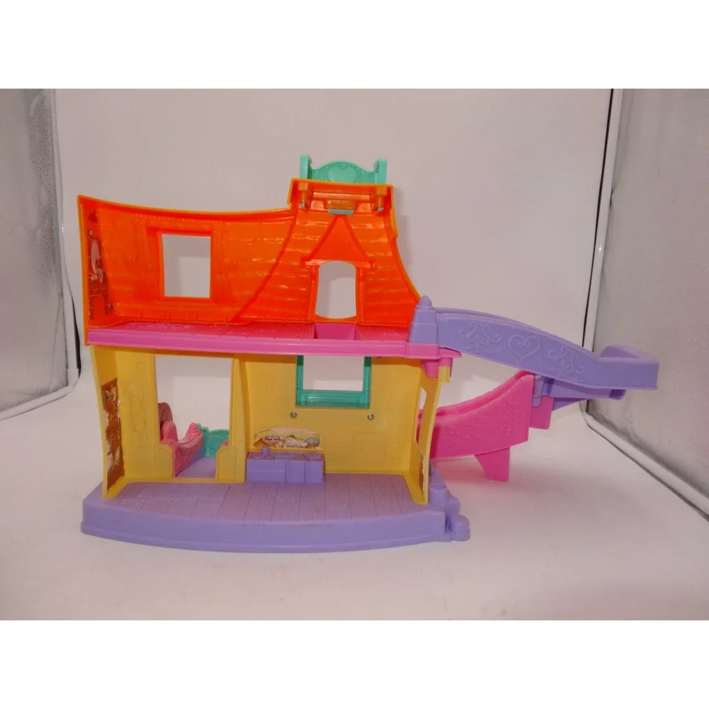 Fisher Price Little People Belle's Klip Klop Cottage Disney‎ Princess Belle